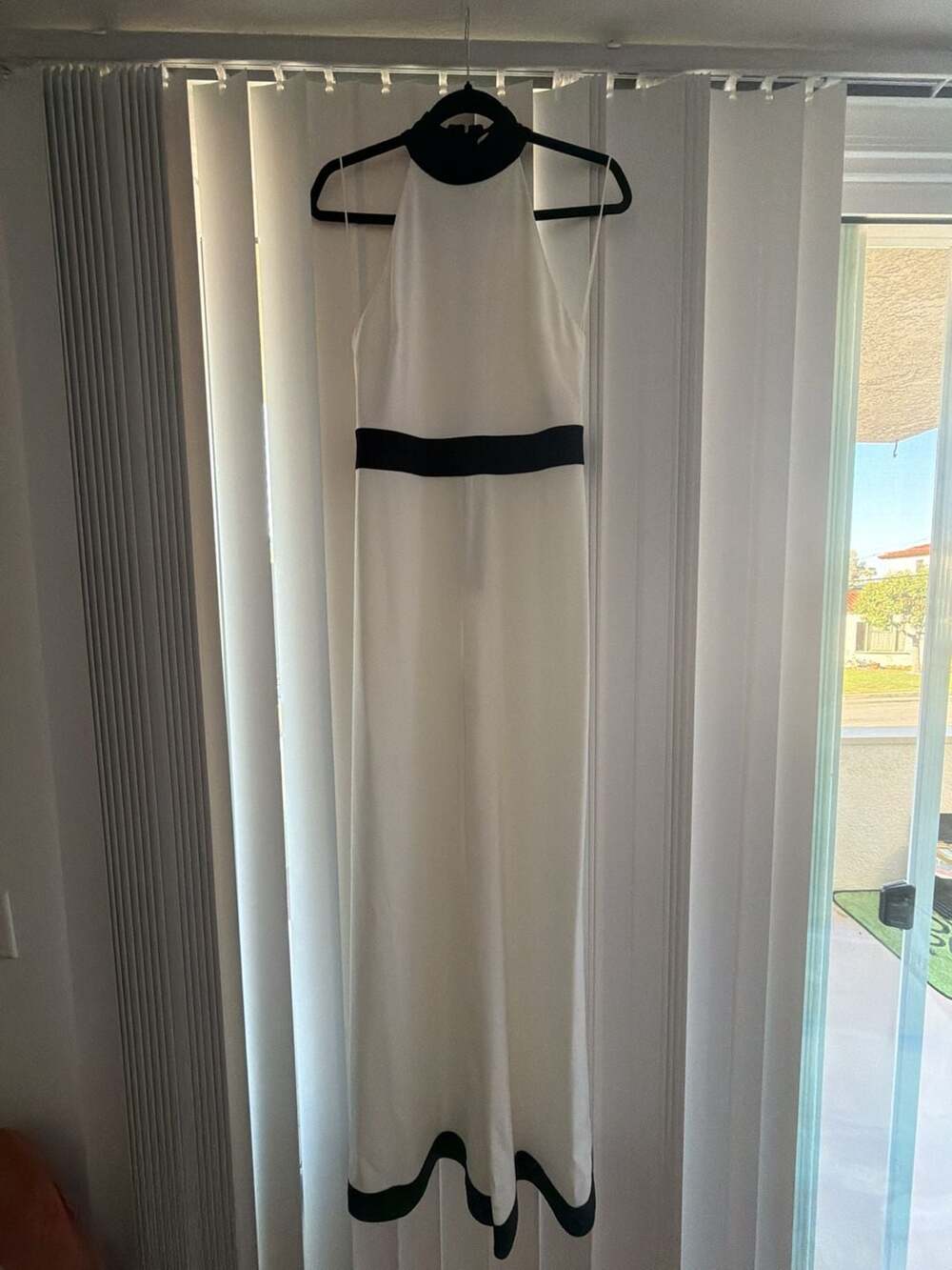 alice + olivia Cataline High Neck Wide Leg Jumpsuit Off White Black size 6